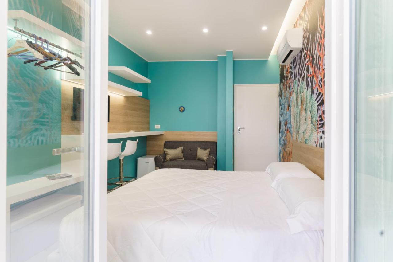 Abissi Room One Step From The Sea 特拉尼 外观 照片